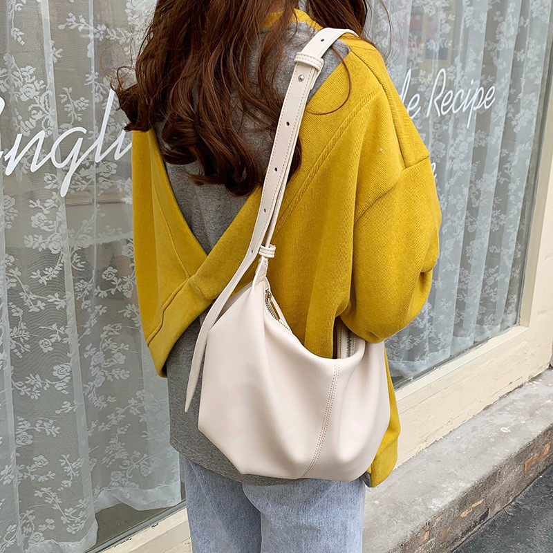 Luxury Bags That Are Affordable - Damska Prosta Torebka typu Dumpling z