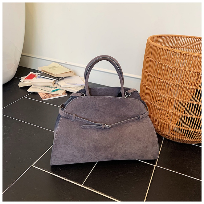 Strukturalna torebka w kształc – Structured Handbag Top Handle recenzja i cena