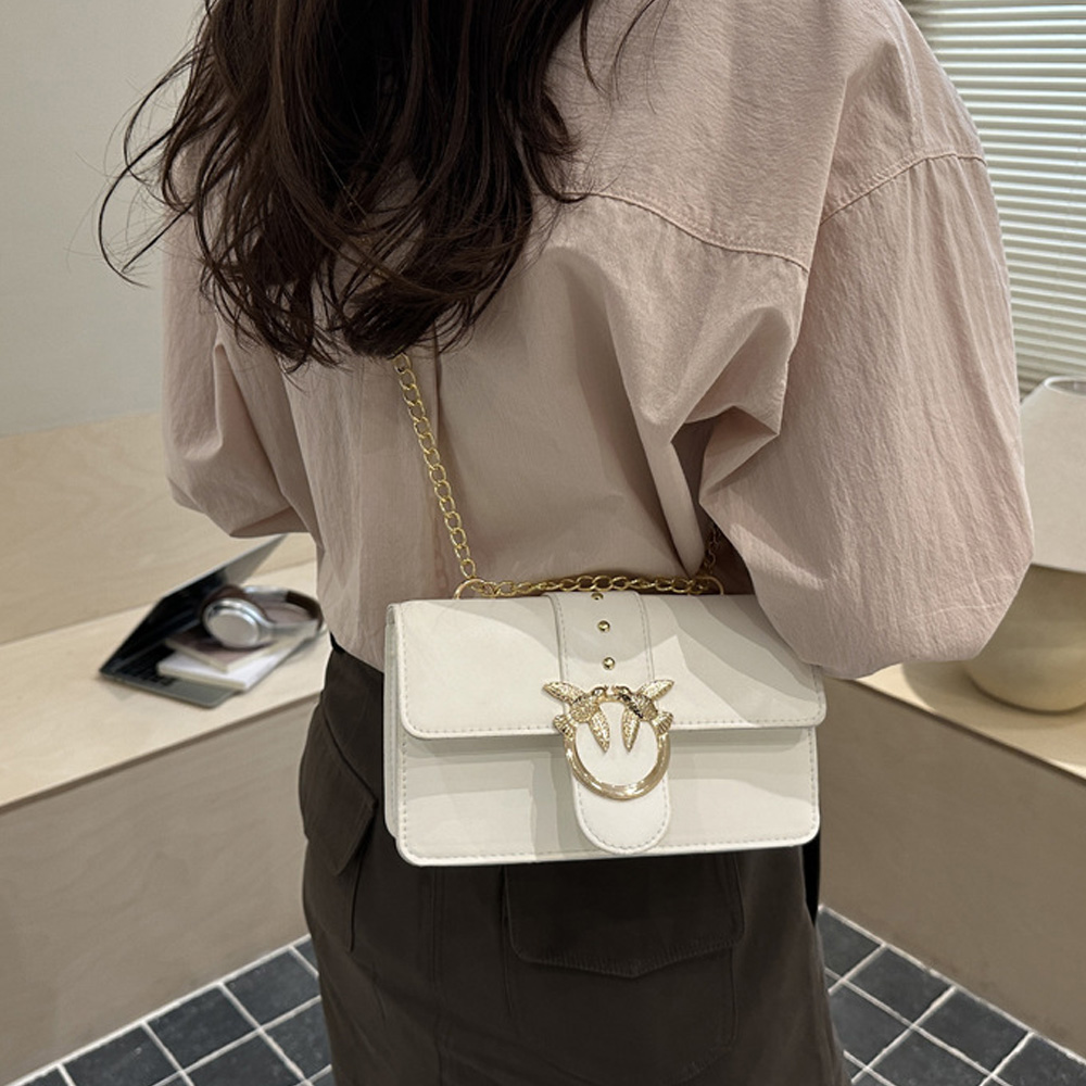 Torebka listonoszka w stylu ko – Luxury Bags Lv recenzja i cena