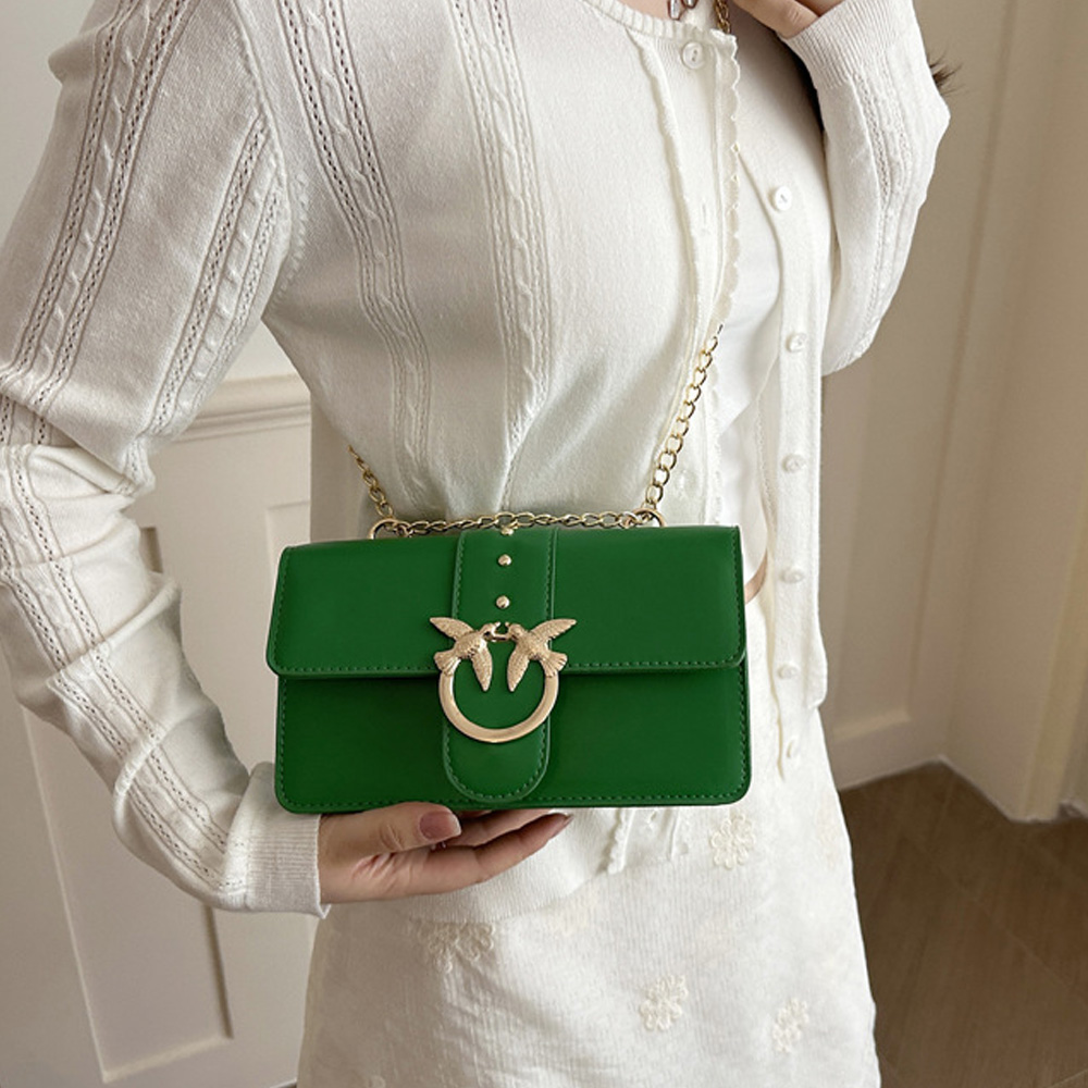 Torebka listonoszka w stylu ko – Luxury Bags Lv recenzja i cena