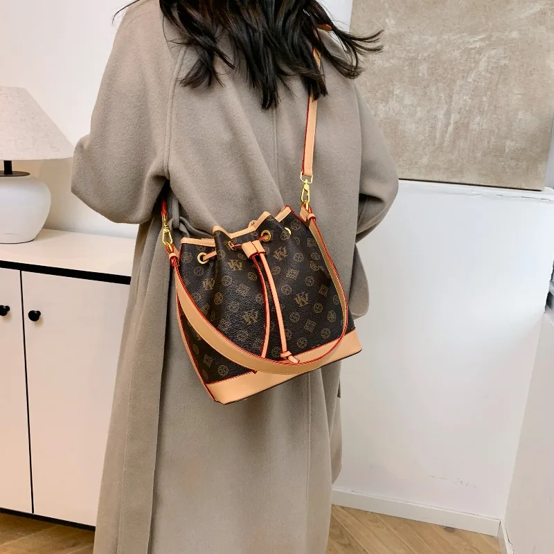 Minimalistyczna luksusowa torb – Luxury Bags Lv recenzja i cena