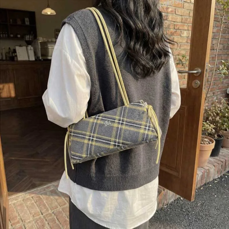 Torebki z mikrofibry w paski i – Luxury Bags That Are Affordable recenzja i cena