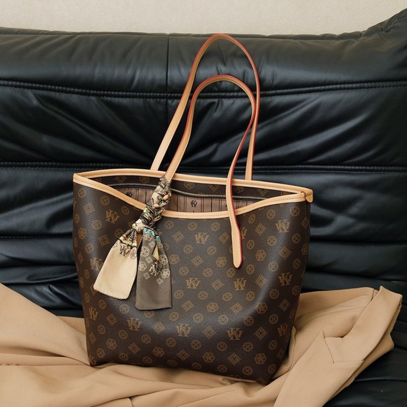 Stylowa designerska torba na p – Luxury Bags Lv recenzja i cena