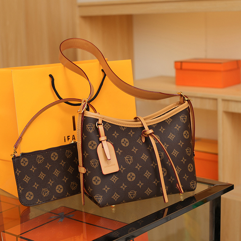 Luksusowa skórzana torba typu  – Luxury Bags Lv recenzja i cena