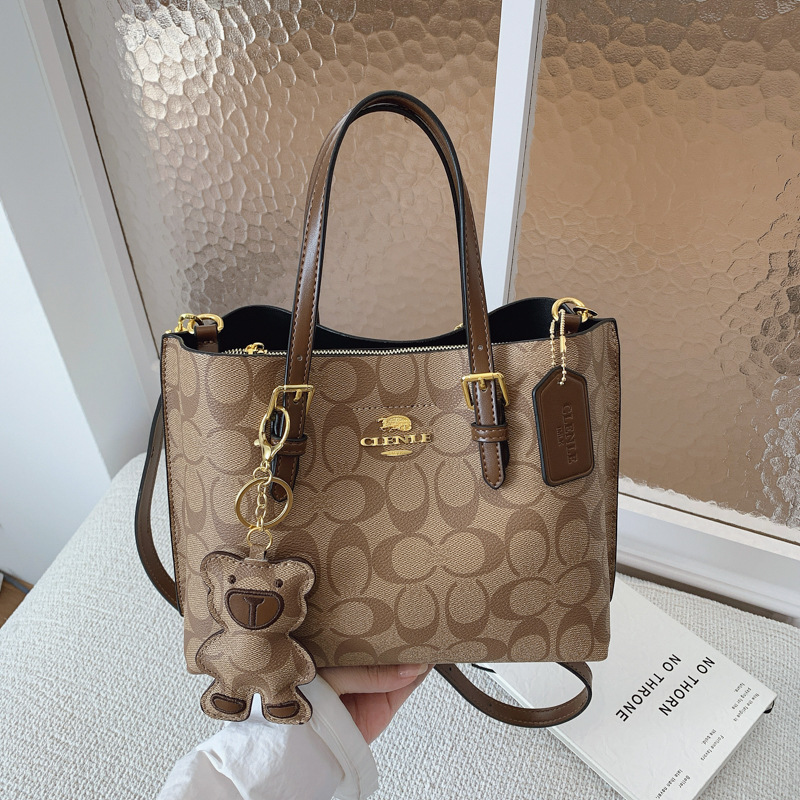 Torebka listonoszka ze skóry v – Luxury Bags Lv recenzja i cena